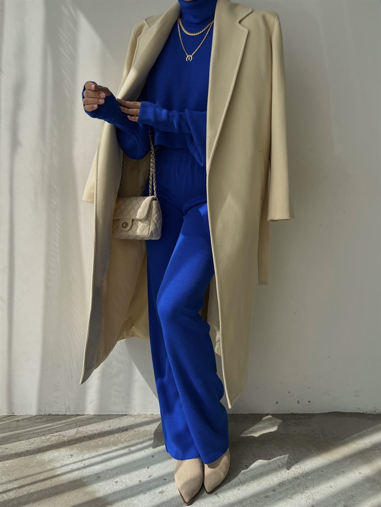 Uzun Beli Kemerli Yanları Cepli Edwin Kadın Taş Kaşe Kaban 23K000074