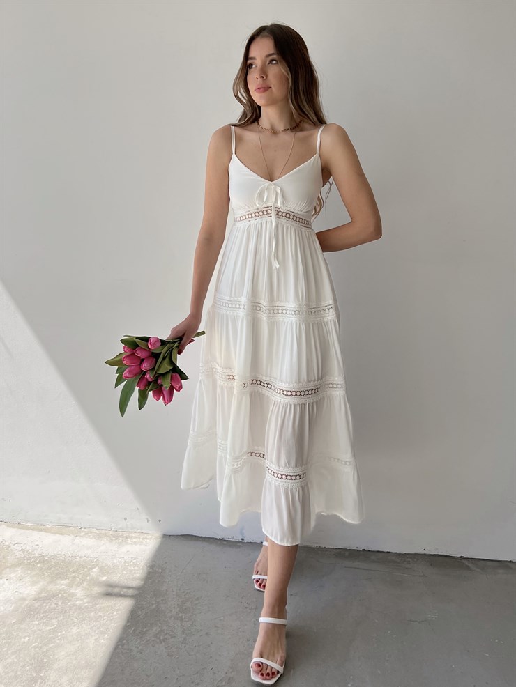 Uzun İnce Askılı Dantel Biye Detay Volanlı Elias Kadın Beyaz Elbise 22Y000272