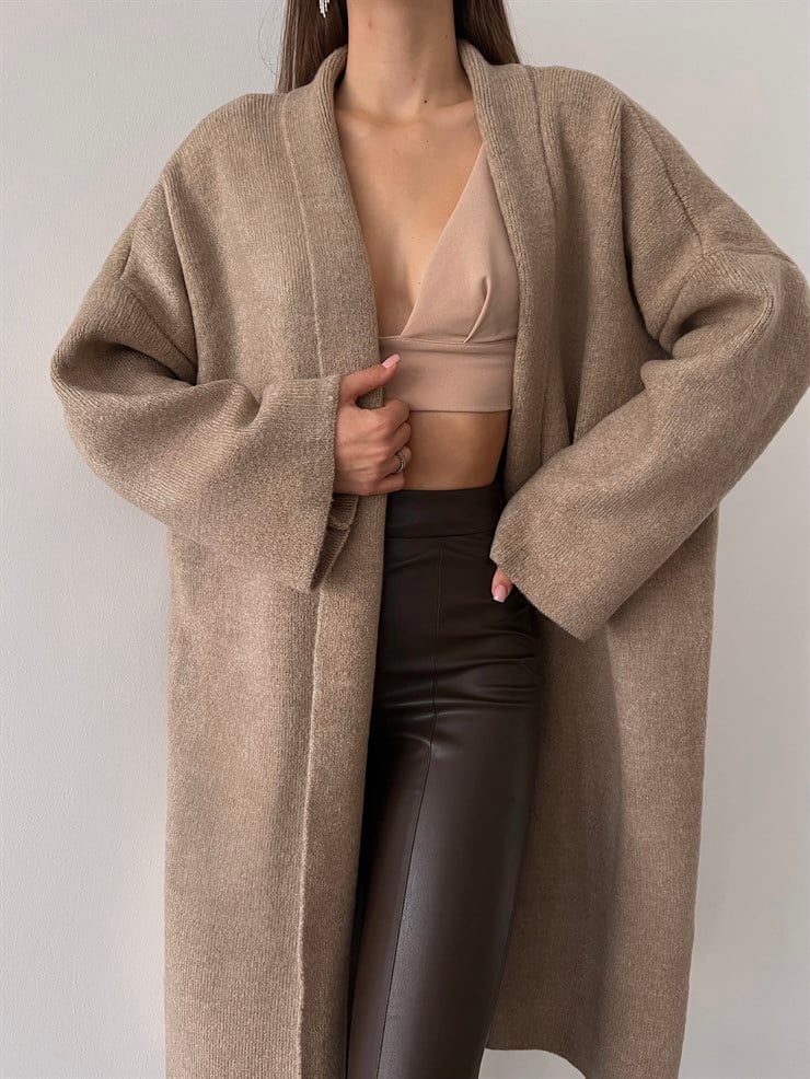 Uzun Triko Christopher Kadın Bej Hırka 23K000135