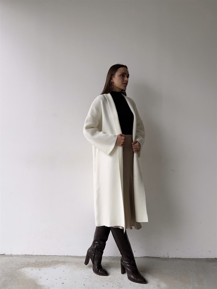 Uzun Triko Christopher Kadın Ekru Hırka 23K000135