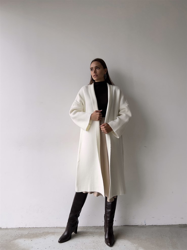 Uzun Triko Christopher Kadın Ekru Hırka 23K000135