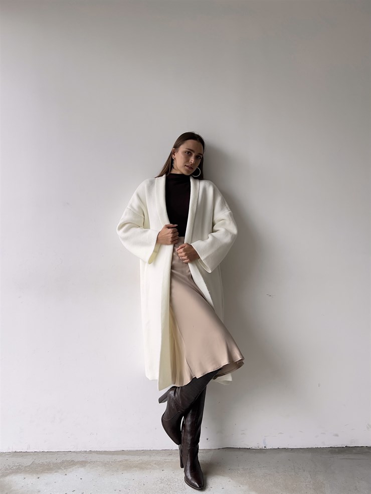 Uzun Triko Christopher Kadın Ekru Hırka 23K000135