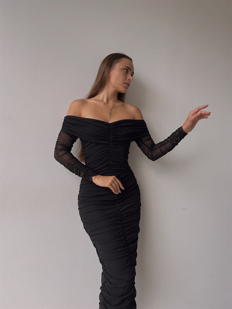 Uzun Tül Kol Düşük Omuz Drapeli Adson Kadın Siyah Midi Boy Elbise 23K000121