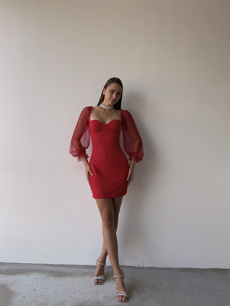 Uzun Tül Lastik Kol Kalp Yaka Göğüs Pedli Ohanna Kadın Kırmızı Mini Elbise 23K000041