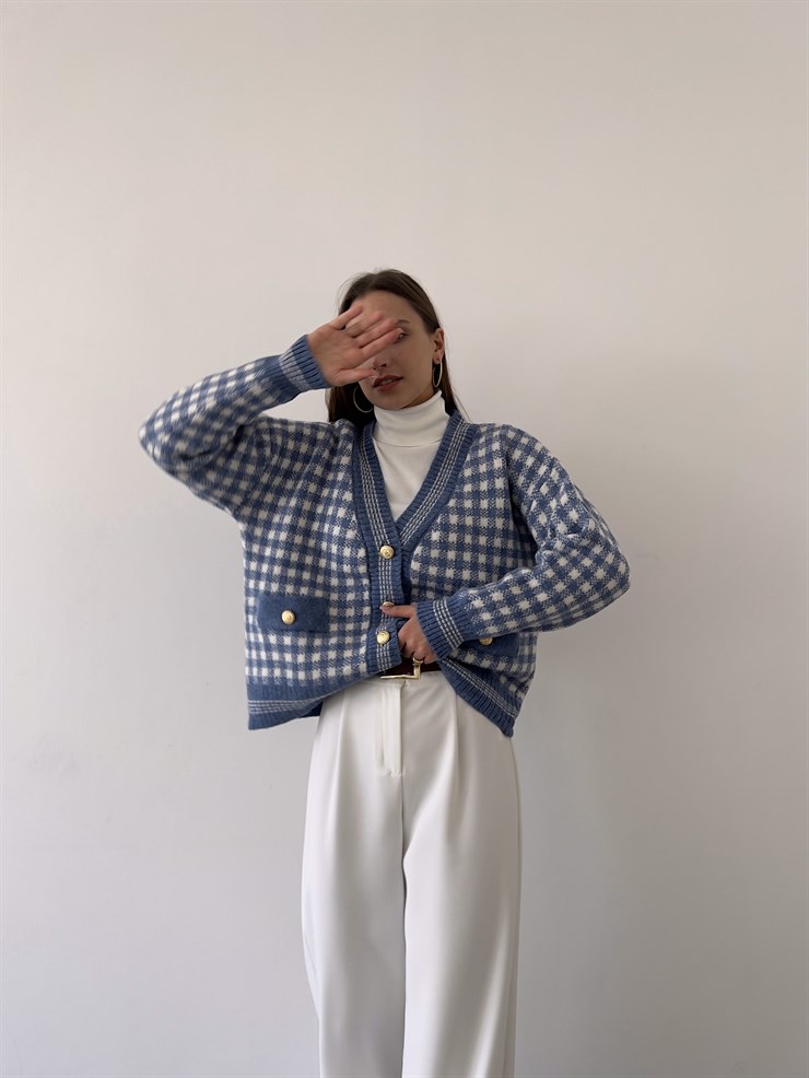 V Yaka Düğme Kapamalı Kare Desenli Mertis Kadın İndigo Hırka 23K000251