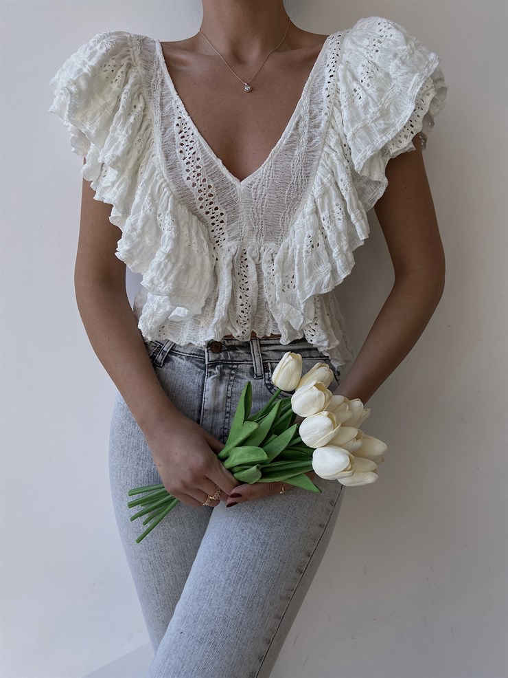 V Yaka Kolları Fırfırlı Preston Kadın Beyaz Dantel Bluz 22Y000294