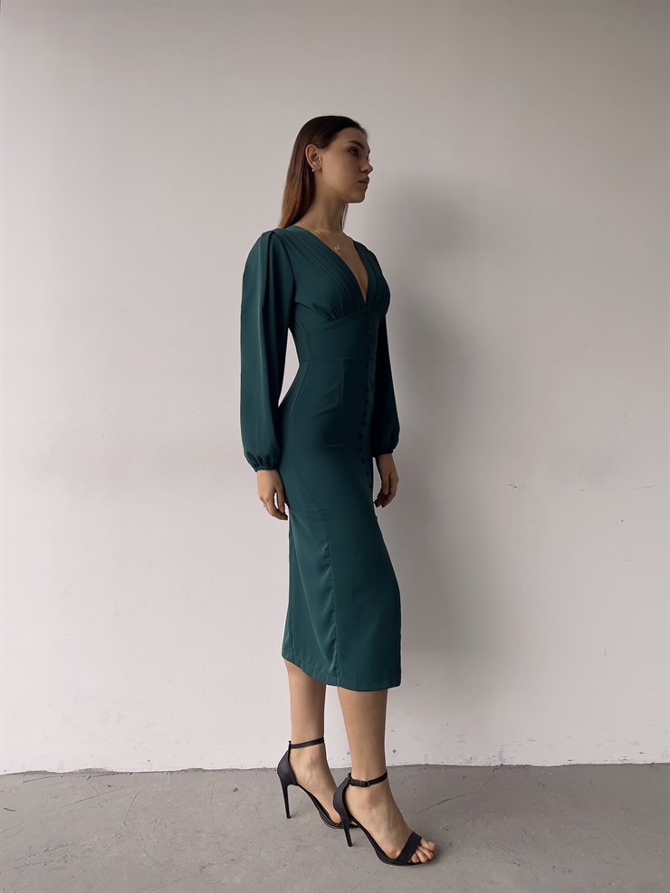 V Yaka Önden Yırtmaçlı Uzun Kol Berry Kadın Zümrüt Elbise 23K000361