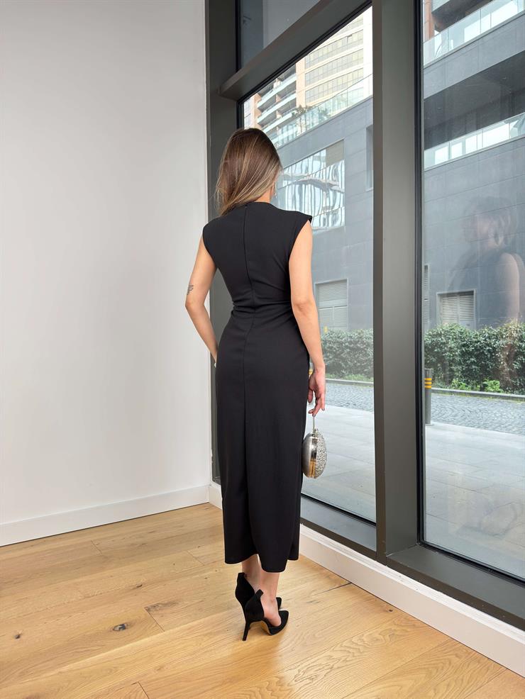 V Yaka Önü Büzgü Detaylı Onli Siyah Kadın Elbise 25Y230