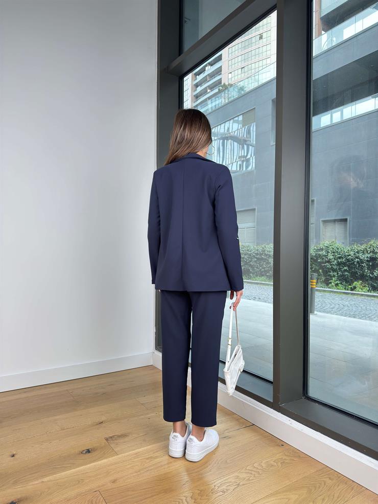 Omuz Vatkalı Blazer Ceket Beli Kemerli Pantolon Vans Lacivert Kadın Takım 25Y229