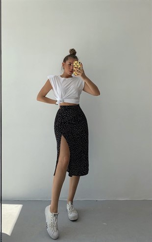 Vatkalı Bisiklet Yaka Basıc Kadın Beyaz T-shırt21Y000388