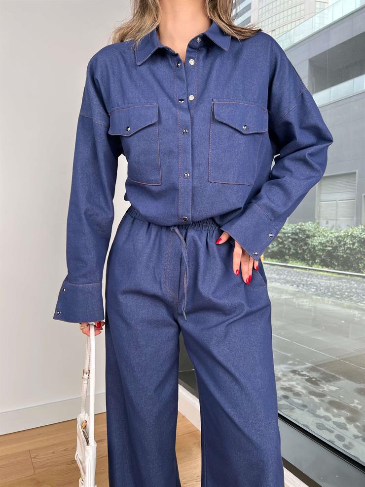 Çıt Çıt Kapamalı Büyük Cepli Vent Lacivert Kadın Gömlek 25Y072