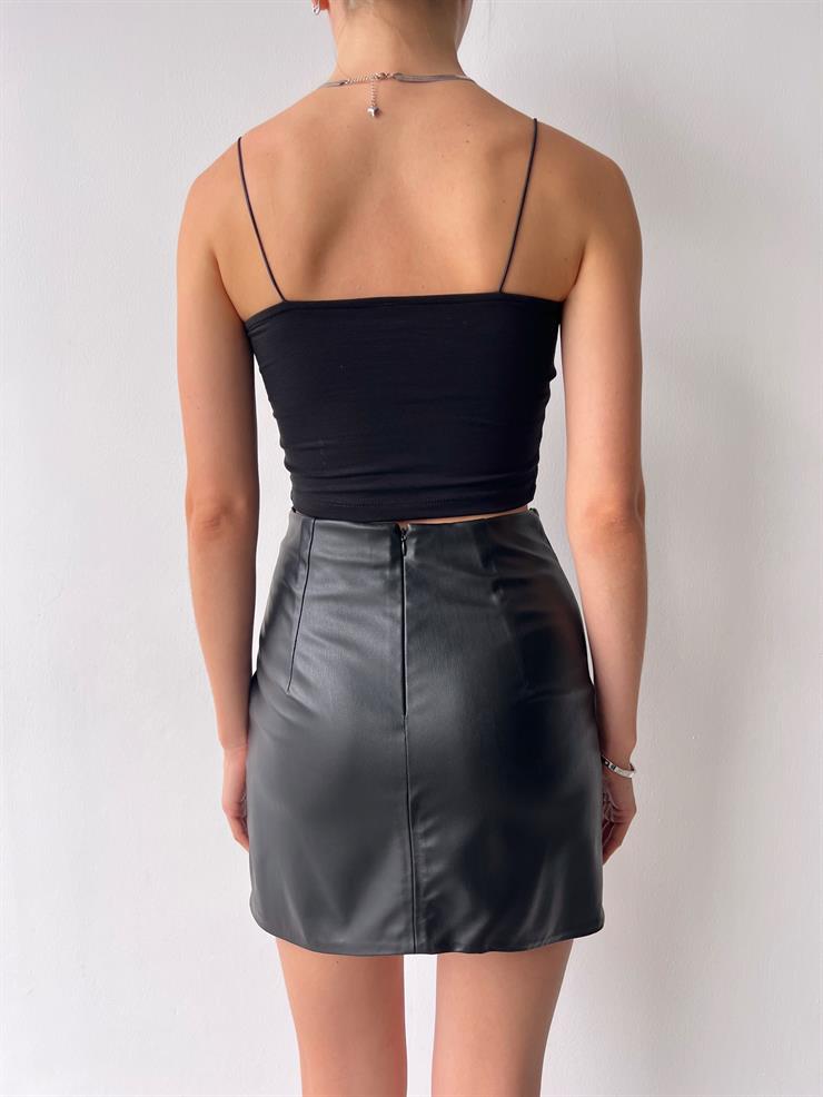 Vegan Deri Arkası Fermuarlı Verena Kadın Siyah Mini Etek 23K000023