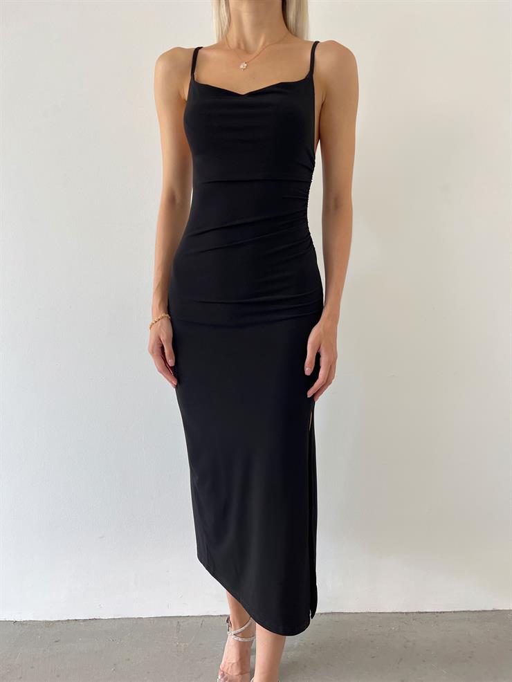 Askılı Degaje Yaka Yandan Yırtmaçlı Vicente Kadın Siyah Midi Elbise 23Y000562