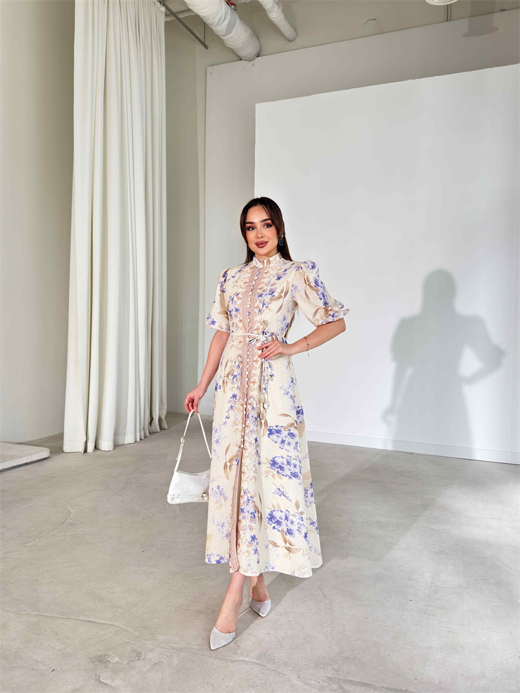 Desenli Önden Düğmeli İnce Kuşaklı Ekru Viktoria Kadın Elbise 26Y186