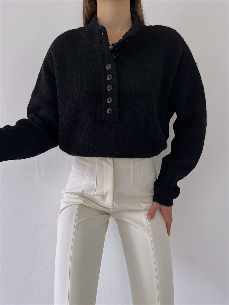 Ön Düğme Kapamalı Vlad Kadın Siyah Triko Kazak 23K000277