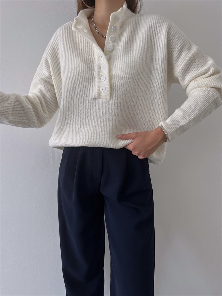 Ön Düğme Kapamalı Vlad Kadın Ekru Triko Kazak 23K000277