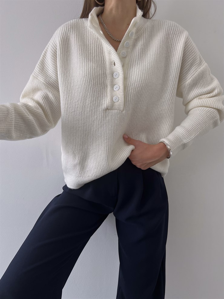 Ön Düğme Kapamalı Vlad Kadın Ekru Triko Kazak 23K000277