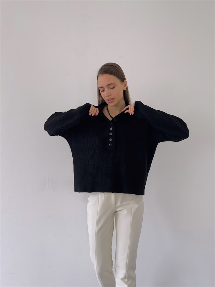 Ön Düğme Kapamalı Vlad Kadın Siyah Triko Kazak 23K000277