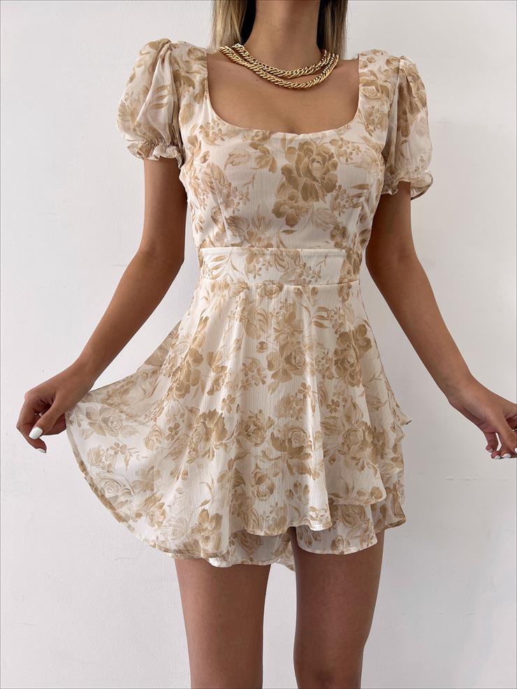 Volanlı Sırtı V Model Dekolteli Ve Kuşaklı Jolie Kadın Sarı Şort Tulum 22Y000209