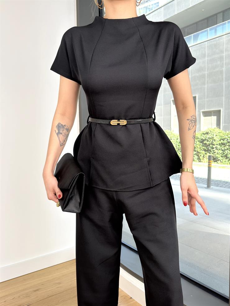 Kısa Kol Beli Kemerli Bol Paça Vörb Siyah Kadın Tulum 25Y117