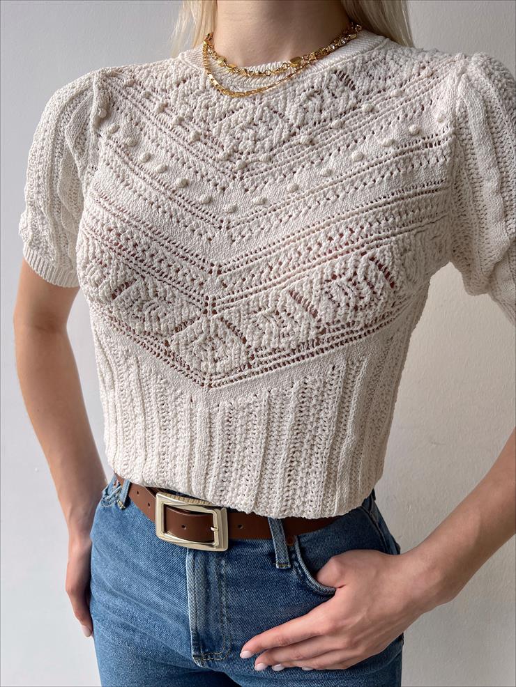 Örme Nakış Desenli Winter Kadın Ekru Kol Büzgülü Bluz 23Y000213