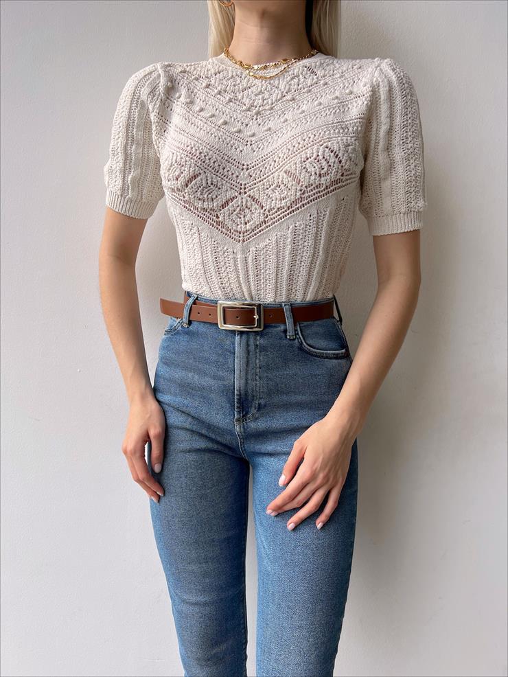 Örme Nakış Desenli Winter Kadın Ekru Kol Büzgülü Bluz 23Y000213