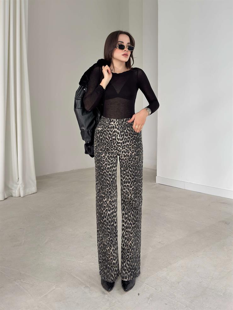 Transparan Uzun Kol Yaka Bantlı Siyah Kadın Bluz 26K383