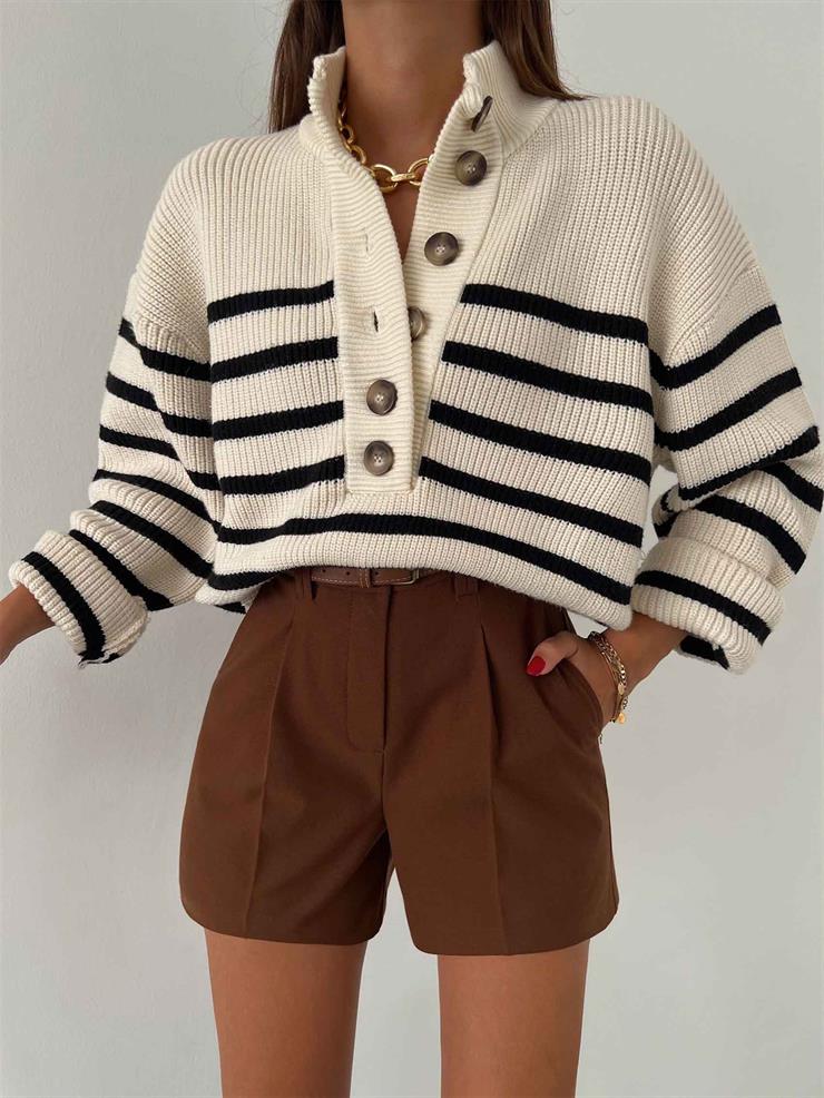 Yarım Balıkçı Düğmeli Triko Kadın  Ekru Kazak 24k000029