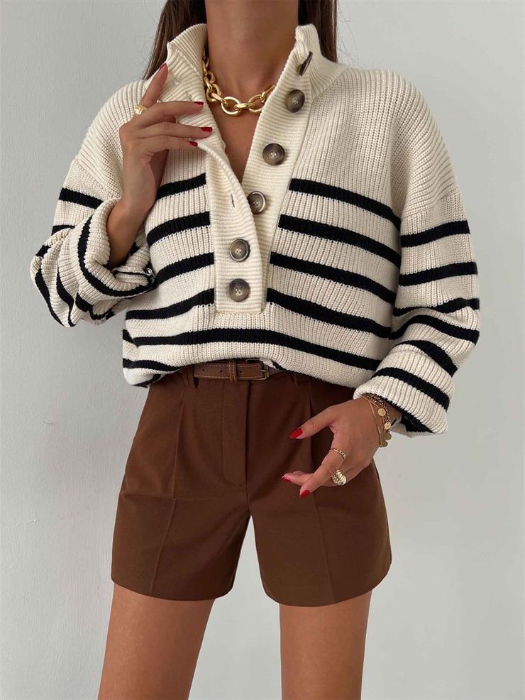 Yarım Balıkçı Düğmeli Triko Kadın  Ekru Kazak 24k000029