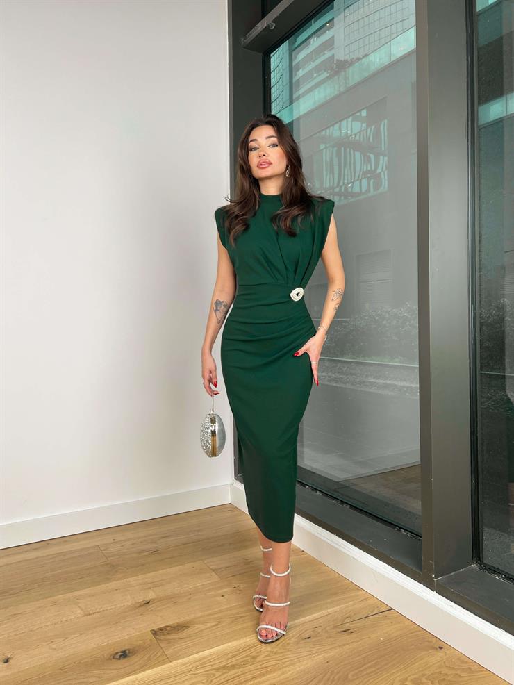 Yarım Boğazlı Drape Detaylı Kolsuz Norbert Kadın Zümrüt Beli Tokalı Krep Elbise 24k420