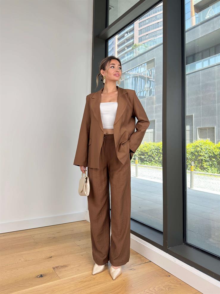Omuz Vatkalı Kapamasız Yıır Kahve Kadın Blazer Ceket 25Y078
