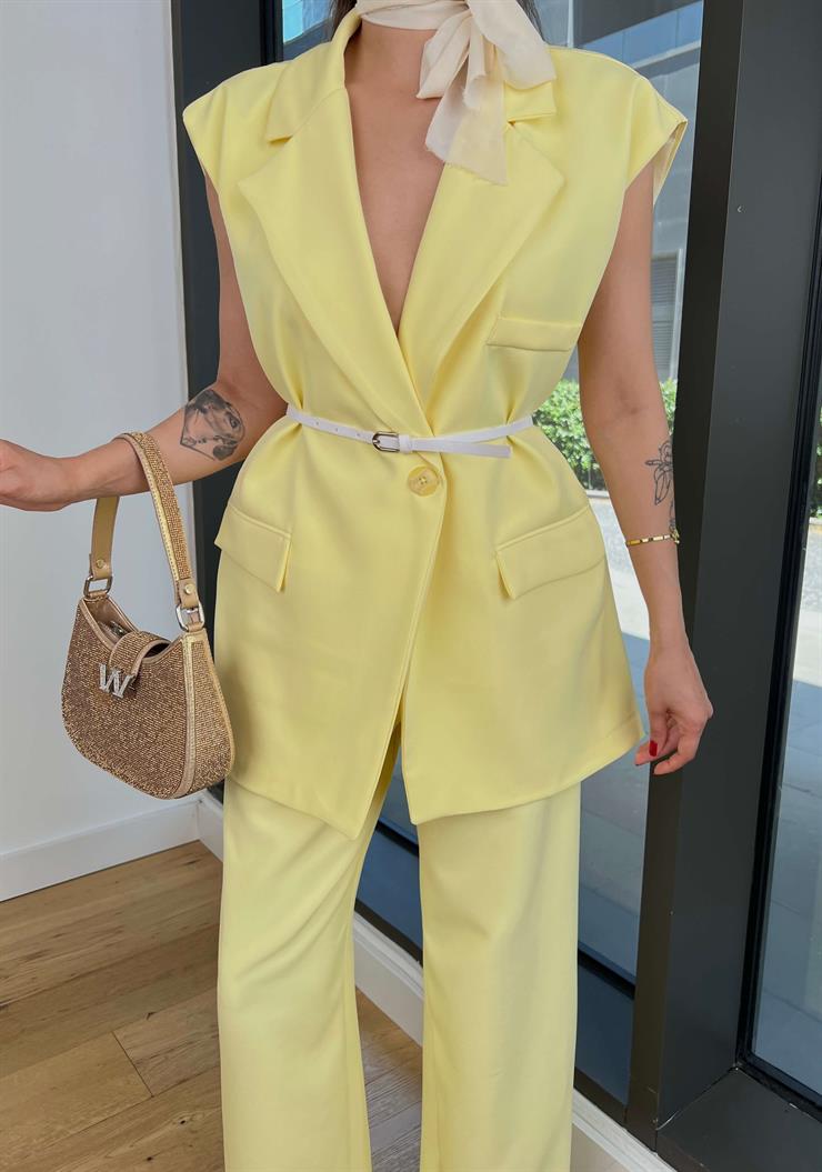 Beli Kemerli Ve Düğmeli Yorgo Sarı Kadın Yelek 25Y462