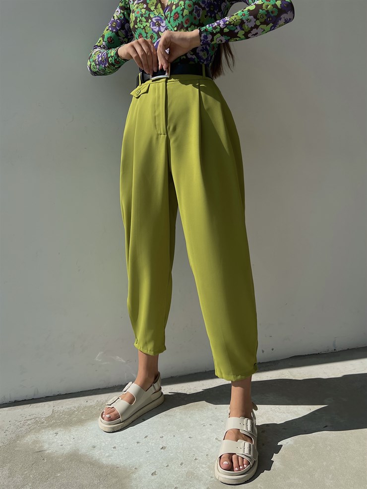 Yüksek Bel Beli Pileli Düğme Detay Geniş Paça Jazmin Kadın Yeşil Pantolon 22Y000085