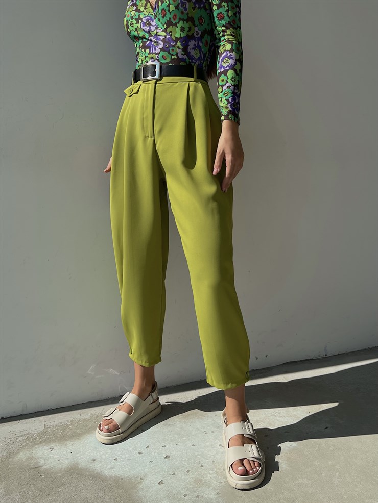 Yüksek Bel Beli Pileli Düğme Detay Geniş Paça Jazmin Kadın Yeşil Pantolon 22Y000085