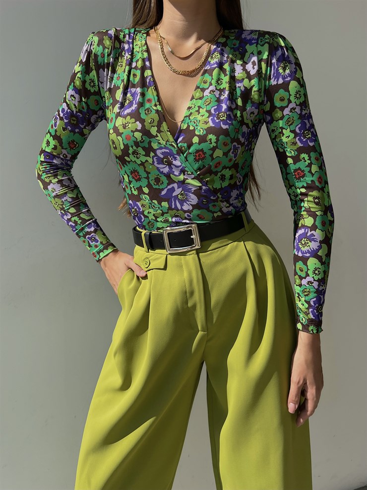 Yüksek Bel Beli Pileli Düğme Detay Geniş Paça Jazmin Kadın Yeşil Pantolon 22Y000085