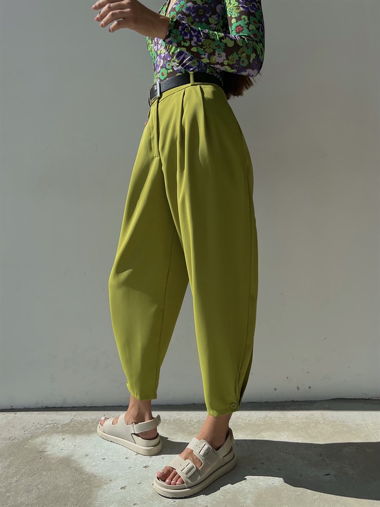 Yüksek Bel Beli Pileli Düğme Detay Geniş Paça Jazmin Kadın Yeşil Pantolon 22Y000085