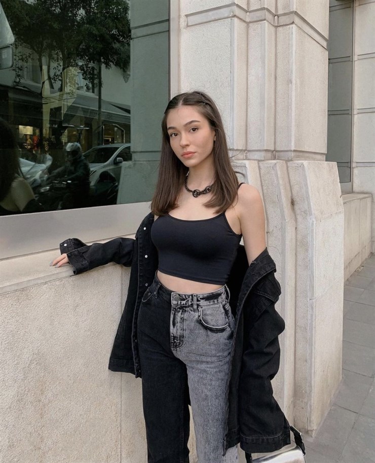 Yüksek Bel Çift Renkli Kadın Siyah Mom Jean 21K000140