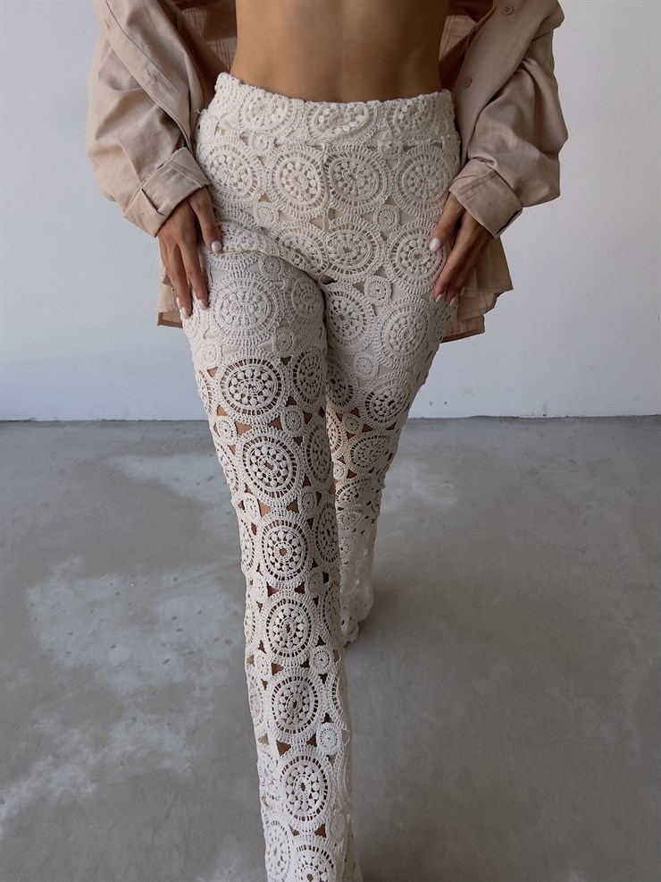 Yüksek Bel Güpürlü İspanyol Paça İçi Astarlı Luciana Kadın Bej Renk Pantolon 22Y000465