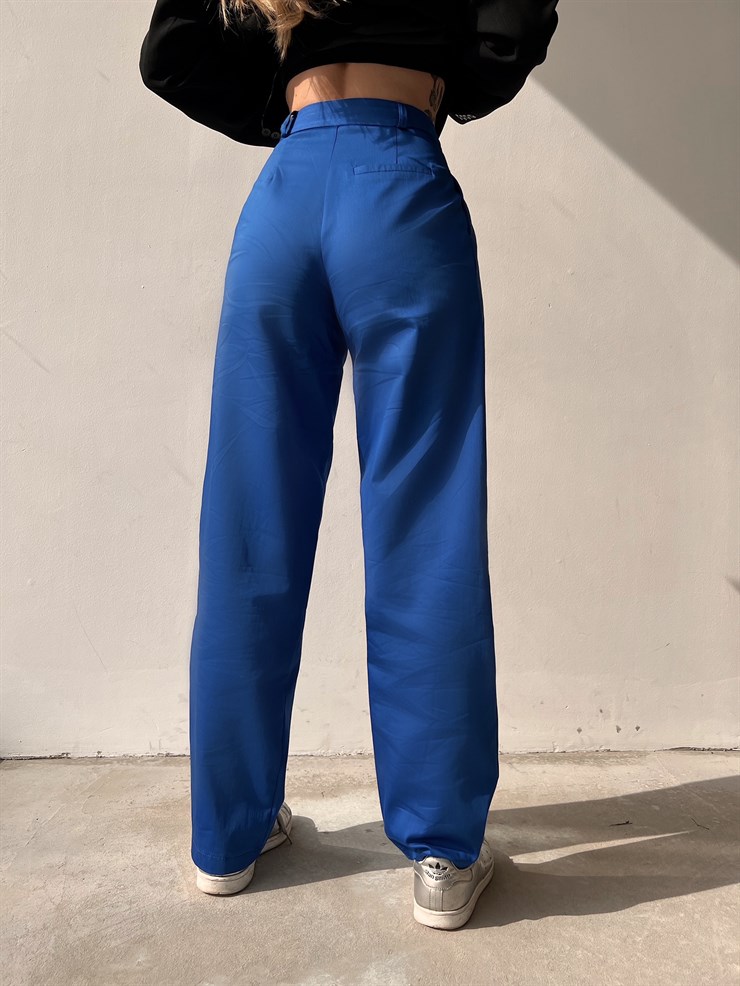 Yüksek Bel Pileli Boru Paça Essence Kadın Saks Pantolon 22Y000080