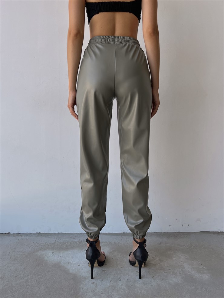 Yüksek Ve Bağcıklı Bel Paçası Lastikli Deri Kadın Çağla Pantolon 22K000028