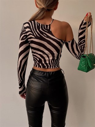 Zebra Desenli Tek Omuz Dekolteli Kadın Siyh Crop Bluz 22K000350