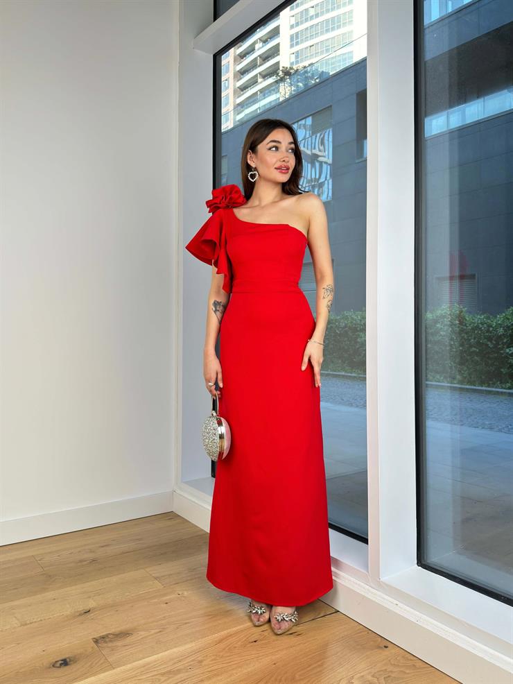 Tek Omuz Aksesuar Ve Fırfır Detaylı Zendaya Kadın Kırmızı Maxi  Elbise 24Y518
