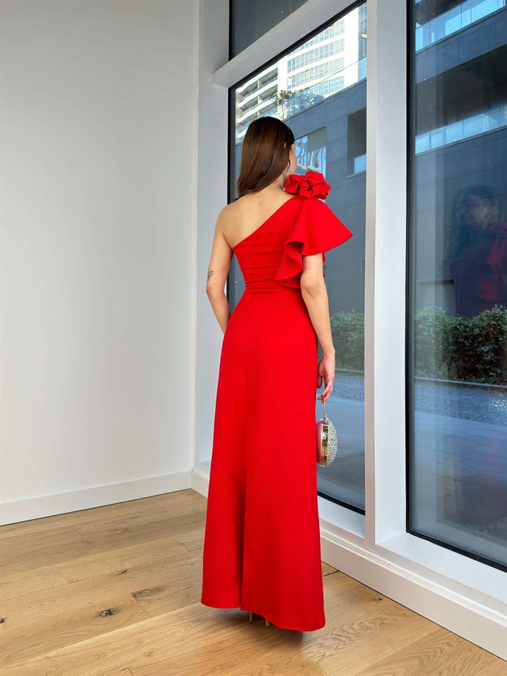Tek Omuz Aksesuar Ve Fırfır Detaylı Zendaya Kadın Kırmızı Maxi  Elbise 24Y518