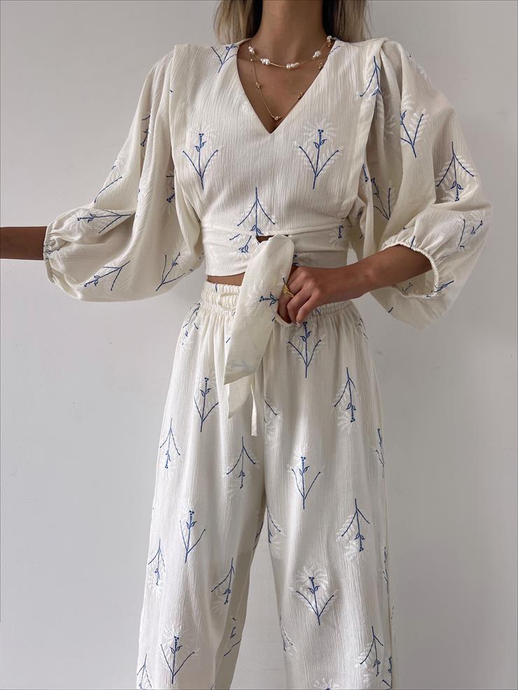 V Yaka Uzun Balon Kollu Belden Bağlamalı Crop Beli Lastikli Bol Pantolon Zoe Kadın Mavi Takım  23Y000233