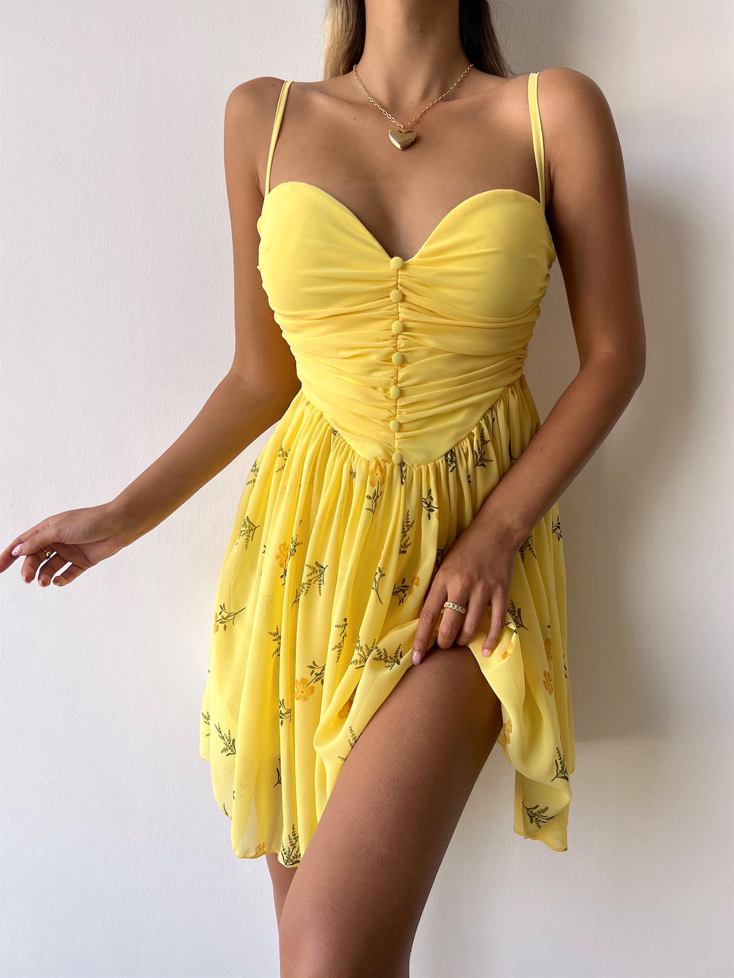 İnce Askılı Önü Büzgülü Düğme Detaylı Talin Kadın Çiçekli Sarı Mini Elbise  23Y000343