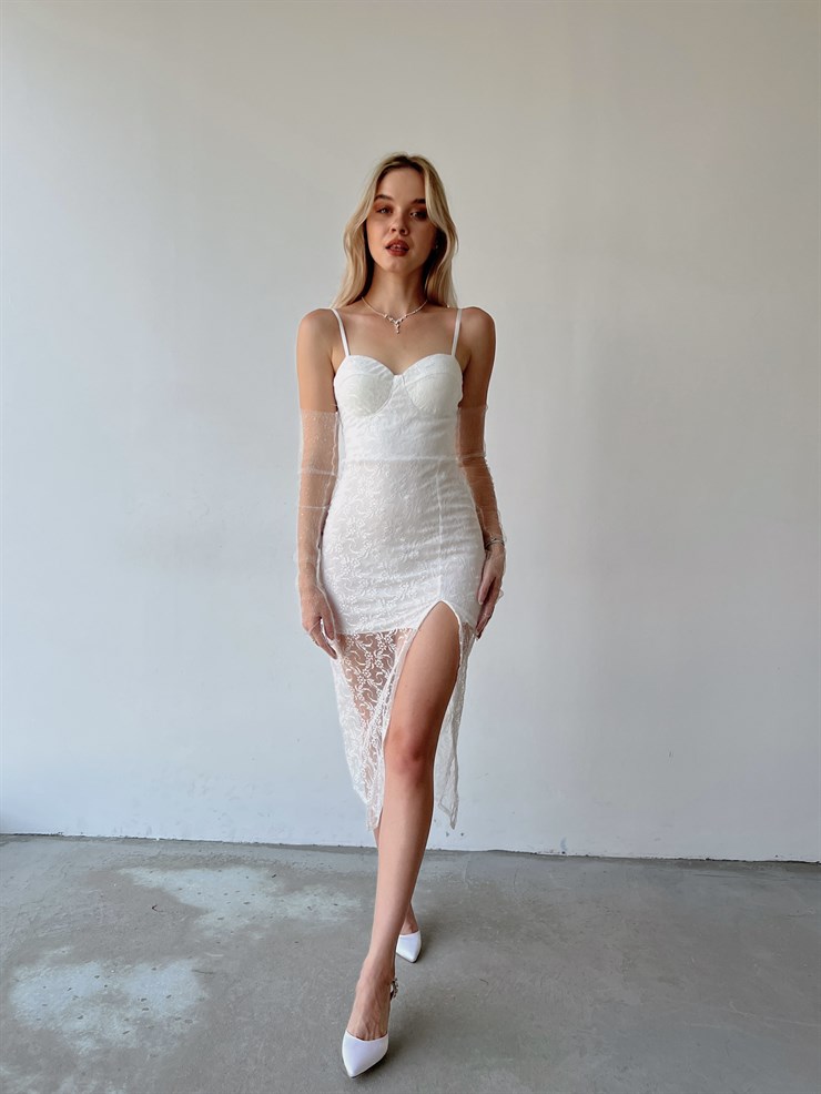 Dantel Göğüs Kuplu İnce Askılı Tavian Kadın Beyaz Yırtmaçlı Elbise 22Y000332