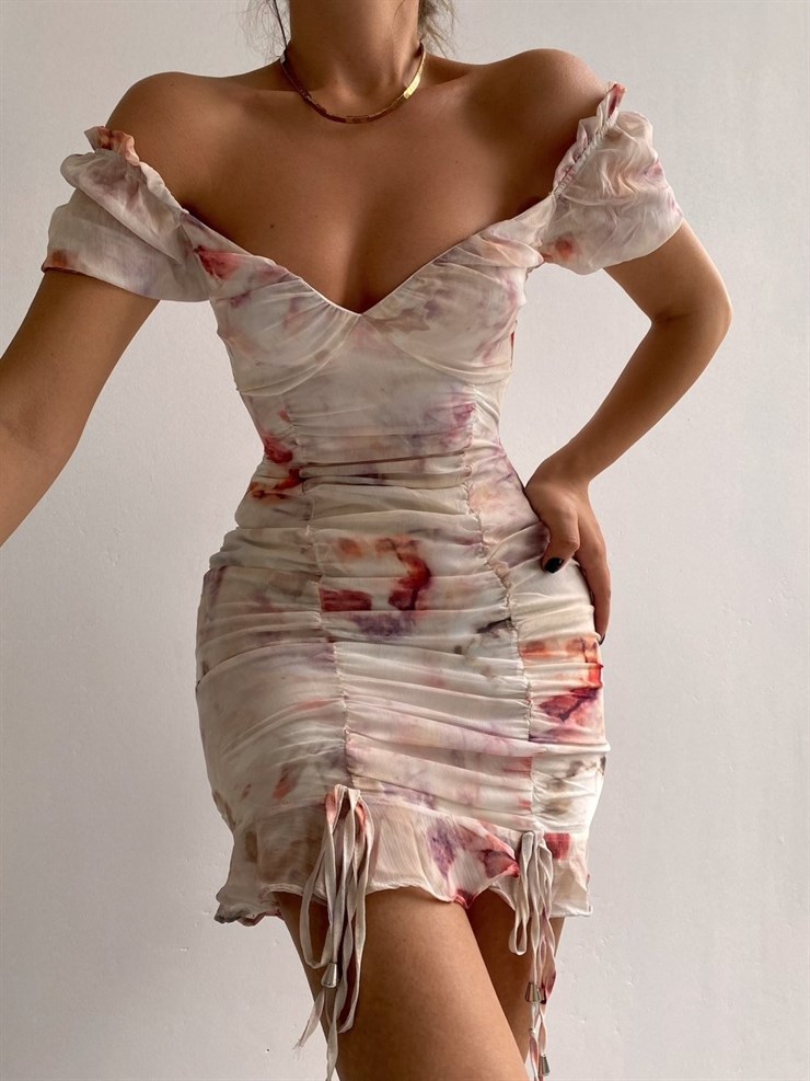 Desenli Madonna Yaka Eteği Volanlı Kadın Bordo Mini Elbise 21Y000390