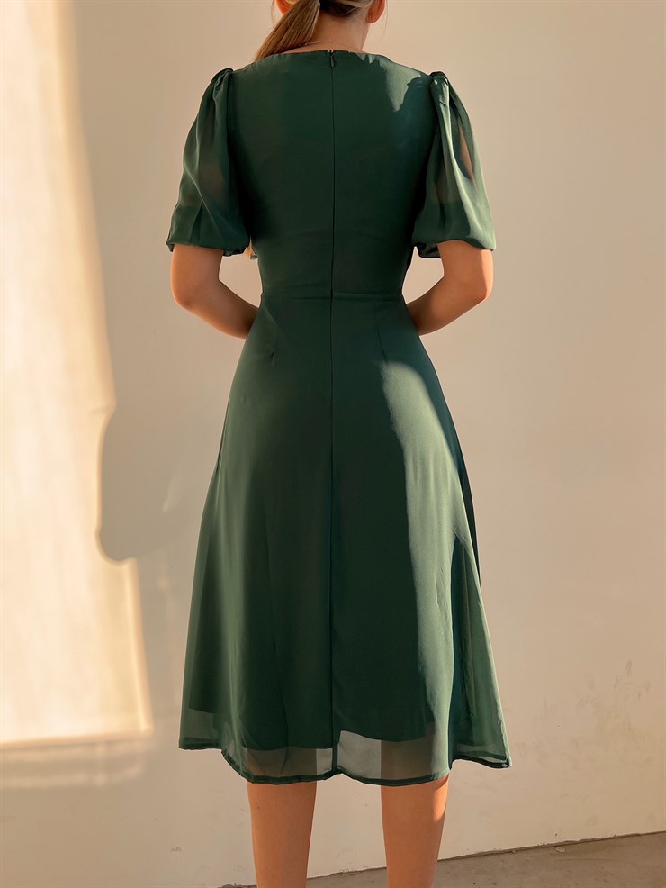 Midi Göğüs Kruvaze İnce Tül Detay Yırtmaçlı Annabel Kadın Yeşil Elbise 22Y000017