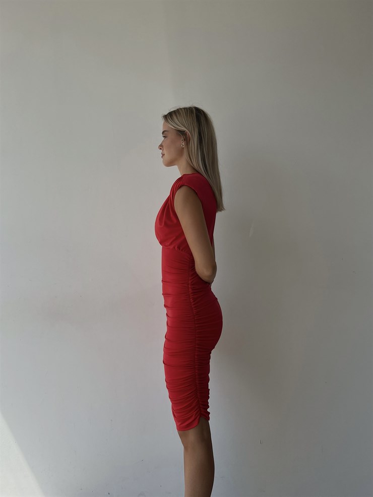 Omzu Vatkalı Drape Detaylı Kadın Kırmızı Midi Elbise 21Y000399