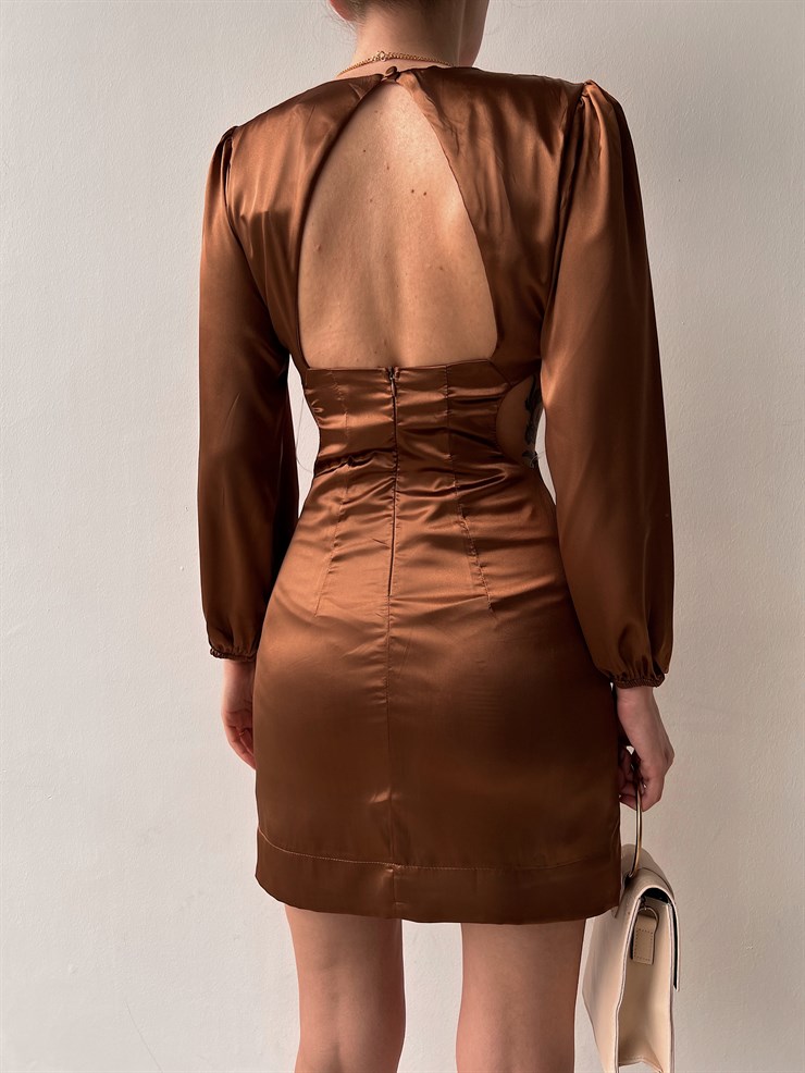 Saten Bel Ve Sırt Dekolteli Gianni Kadın Kahverengi Mini Elbise 22Y000132
